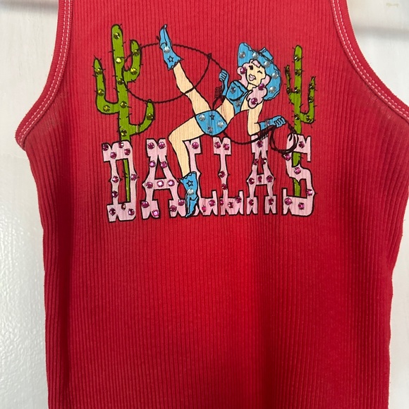 Tank Top - Picture 2 of 4